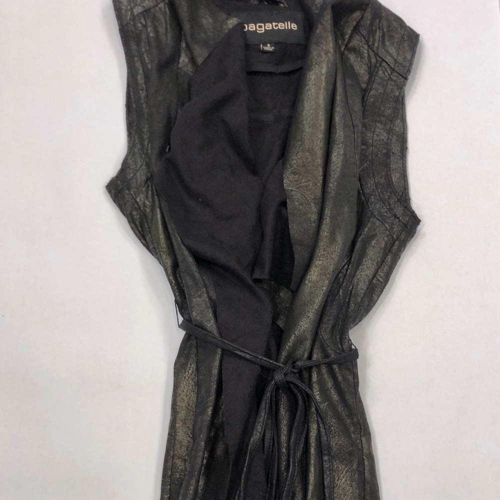 Cute Vest, leather Appearance